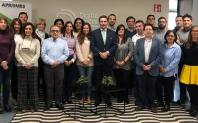 Apromes gradúa a su primera promoción del Grupo A